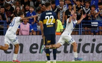Vélez le ganó a un Boca deslucido y Huracán se quedó con el clásico