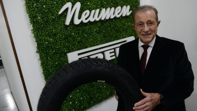 Empresario admitió que estaban “robando” con el precio de los neumáticos